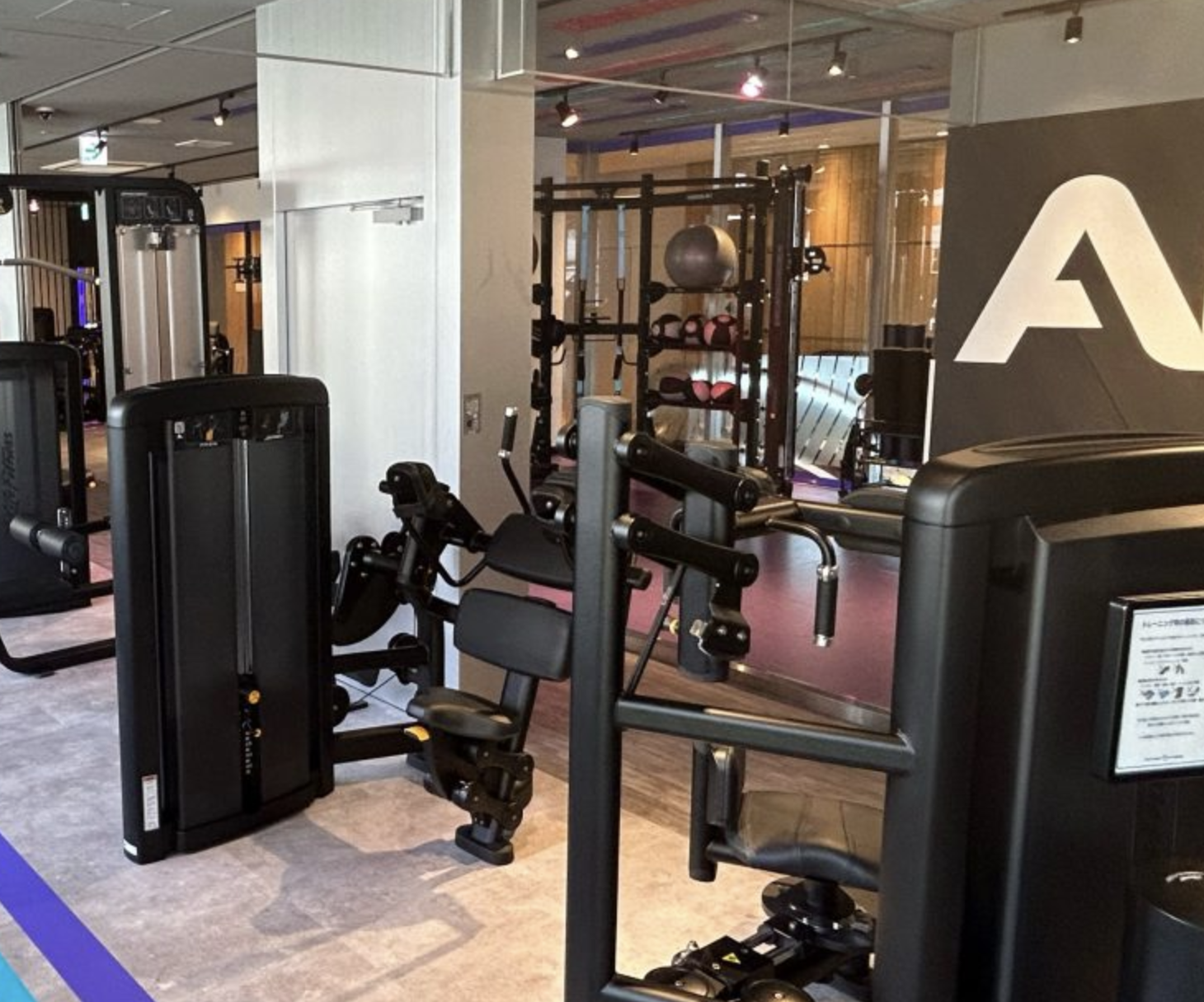 フィットネスジム　ANYTIMEFITNESS 松山大街道店