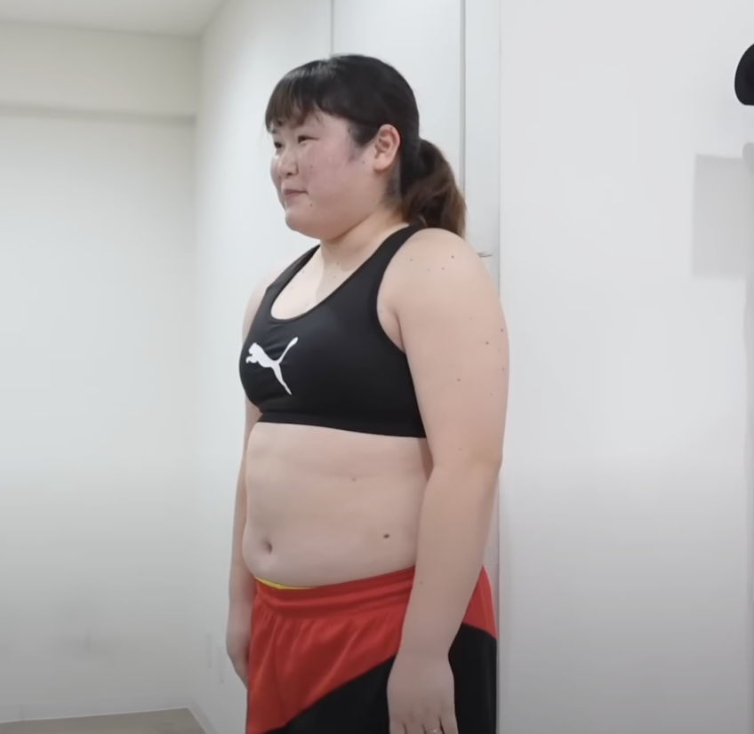 オンラインパーソナルで-30kgのダイエットに成功した80キロ代の女性がダイエット開始する様子